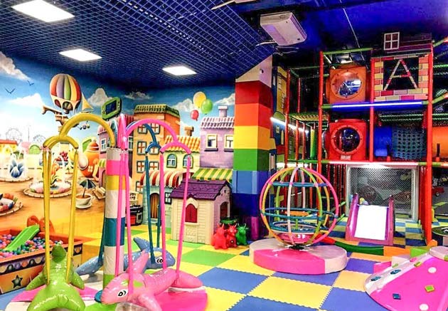Детская игровая комната  идеальное место для детишек фото